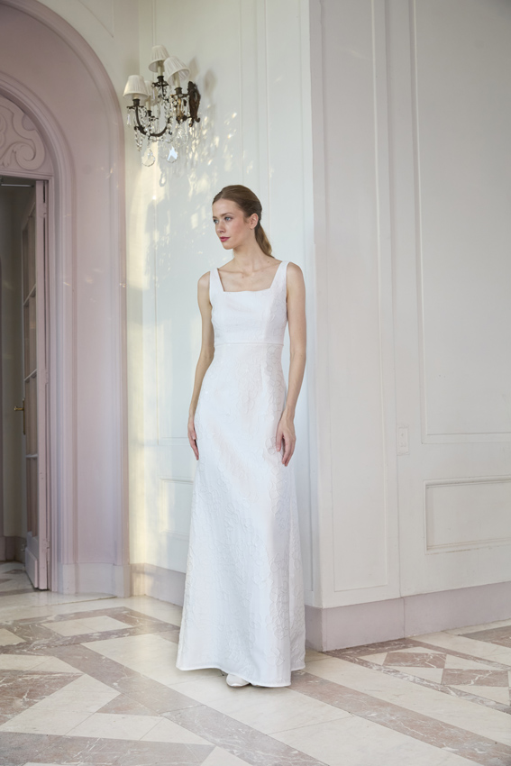 Robe de mariée minimaliste et élégante